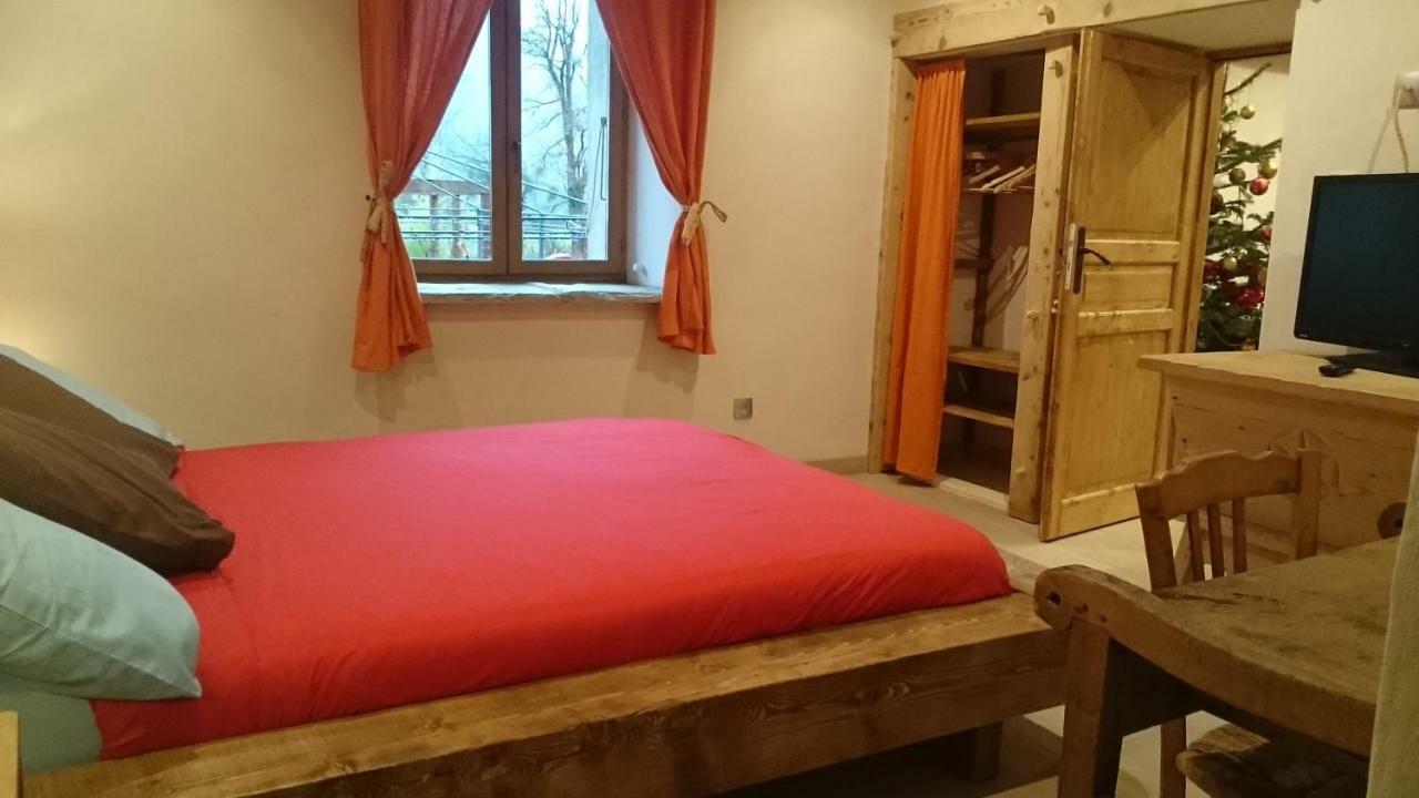 Ferme Familiale Chez Lili Villa Alex Luaran gambar